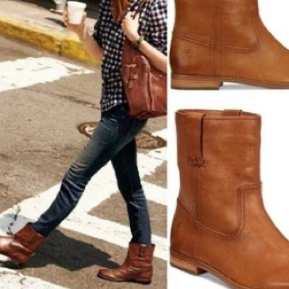Frye Anna Shortie Boots